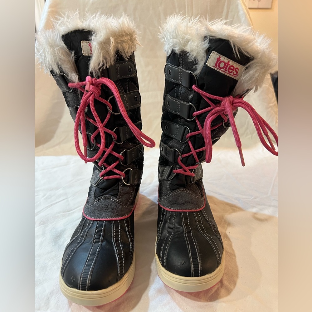 Totes Girls Snow Shoes